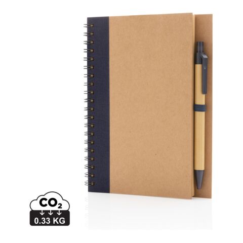 Cuaderno de espiral kraft con bolígrafo azul | sin montaje de publicidad | no disponible | no disponible