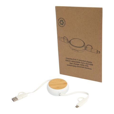 Cable retráctil 5 en 1 de plástico reciclado de 100 cm para sincronización de datos y carga rápida de 45 W con detalles de bambú &quot;Chechia&quot; Estándar | blanco | sin montaje de publicidad | no disponible | no disponible