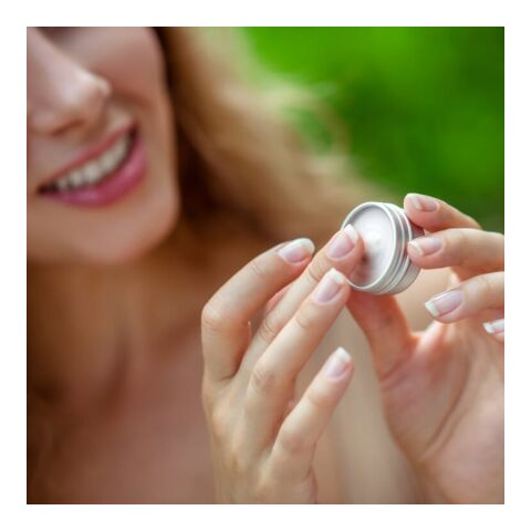 Lata redonda de aluminio reciclado Lipbalm Plateado | sin montaje de publicidad | no disponible | no disponible