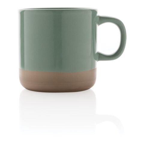 Taza de cerámica esmaltada verde | sin montaje de publicidad | no disponible | no disponible