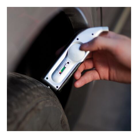 Manómetro digital plata | sin montaje de publicidad | no disponible | no disponible