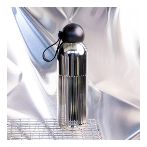 Sagaform Tekla botella de acero cromado (reciclado) 500 ml Cromo | sin montaje de publicidad | no disponible | no disponible