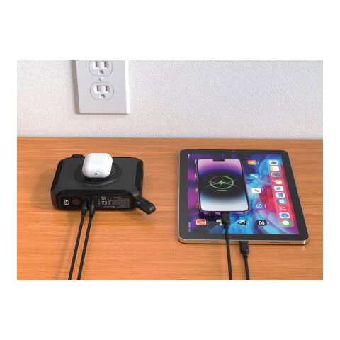 Cargador universal 65W Urban Vitamin Oxnard 5 en 1 negro | sin montaje de publicidad | no disponible | no disponible