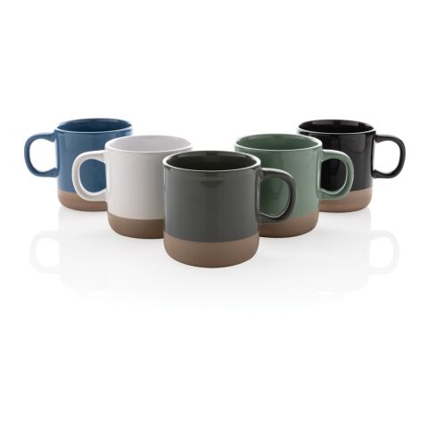 Taza de cerámica esmaltada negro | sin montaje de publicidad | no disponible | no disponible