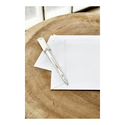 Abrecartas de metal plata | sin montaje de publicidad | no disponible | no disponible