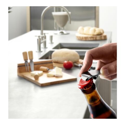 Abrebotellas de metal plata | sin montaje de publicidad | no disponible | no disponible