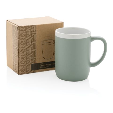 Taza de cerámica con borde blanco verde-blanco | sin montaje de publicidad | no disponible | no disponible