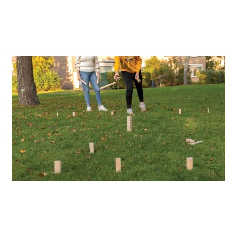 Juego kubb de madera marron | sin montaje de publicidad | no disponible | no disponible