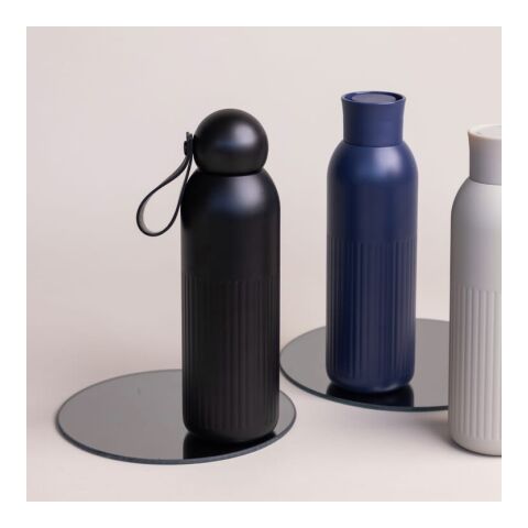 Botella de acero Sagaform Tekla (reciclado) 500 ml Negro | sin montaje de publicidad | no disponible | no disponible