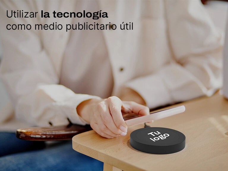 Accesorios para móviles con logo